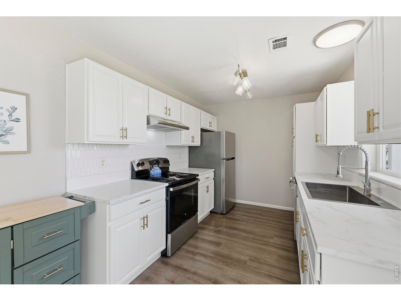802 Waterglen Dr L-52