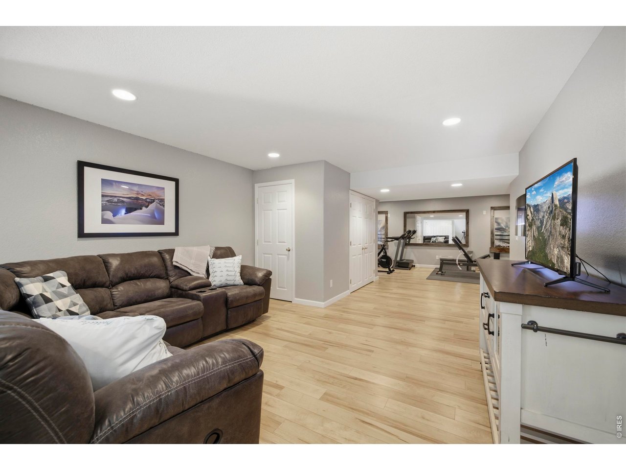 1739 Prairie Hill Dr