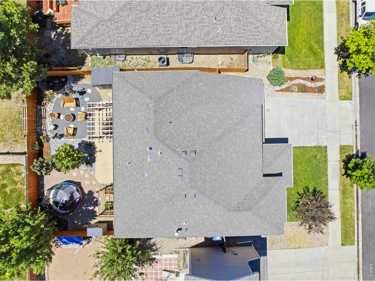 1739 Prairie Hill Dr