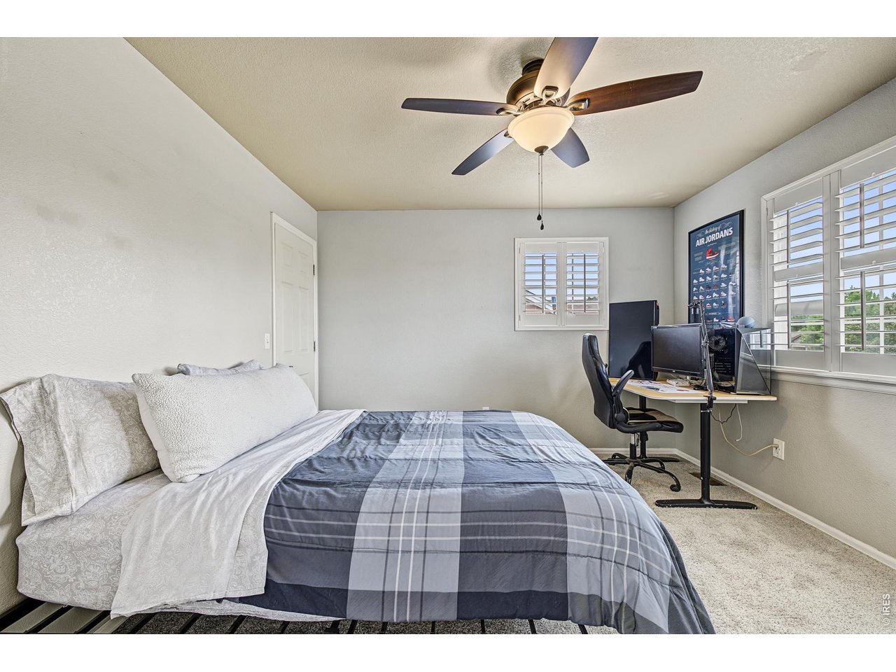 2821 William Neal Pkwy