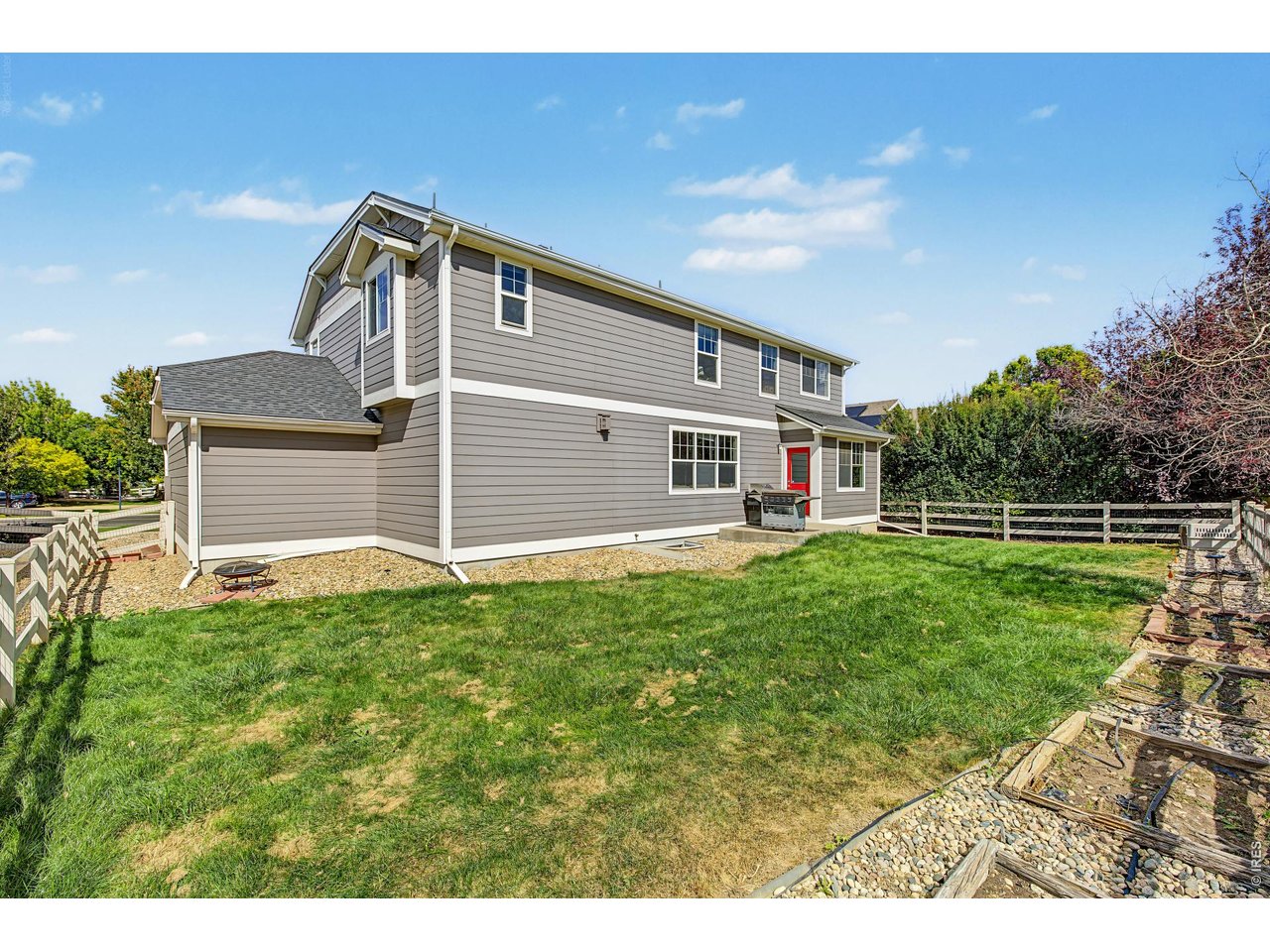 2821 William Neal Pkwy