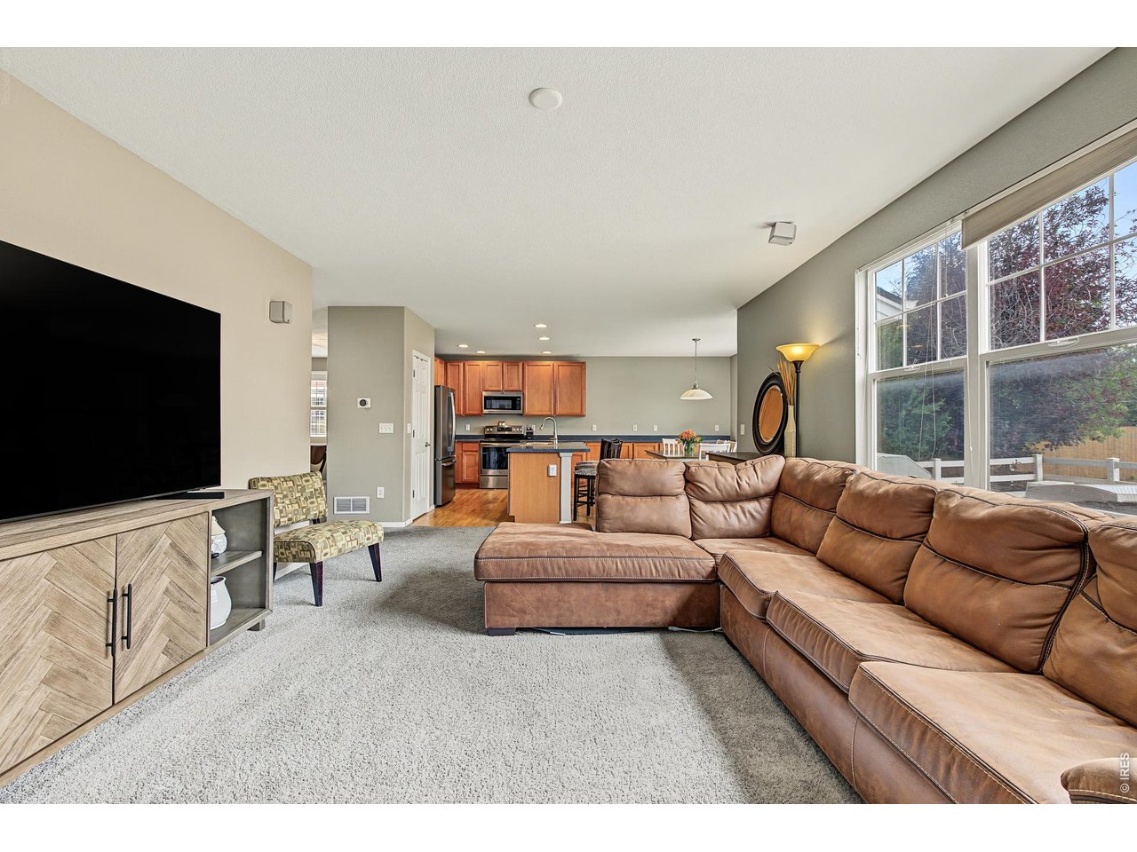 2821 William Neal Pkwy