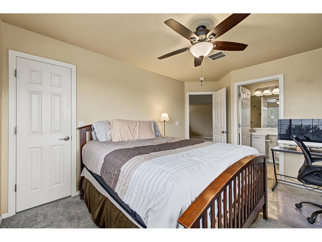 2821 William Neal Pkwy