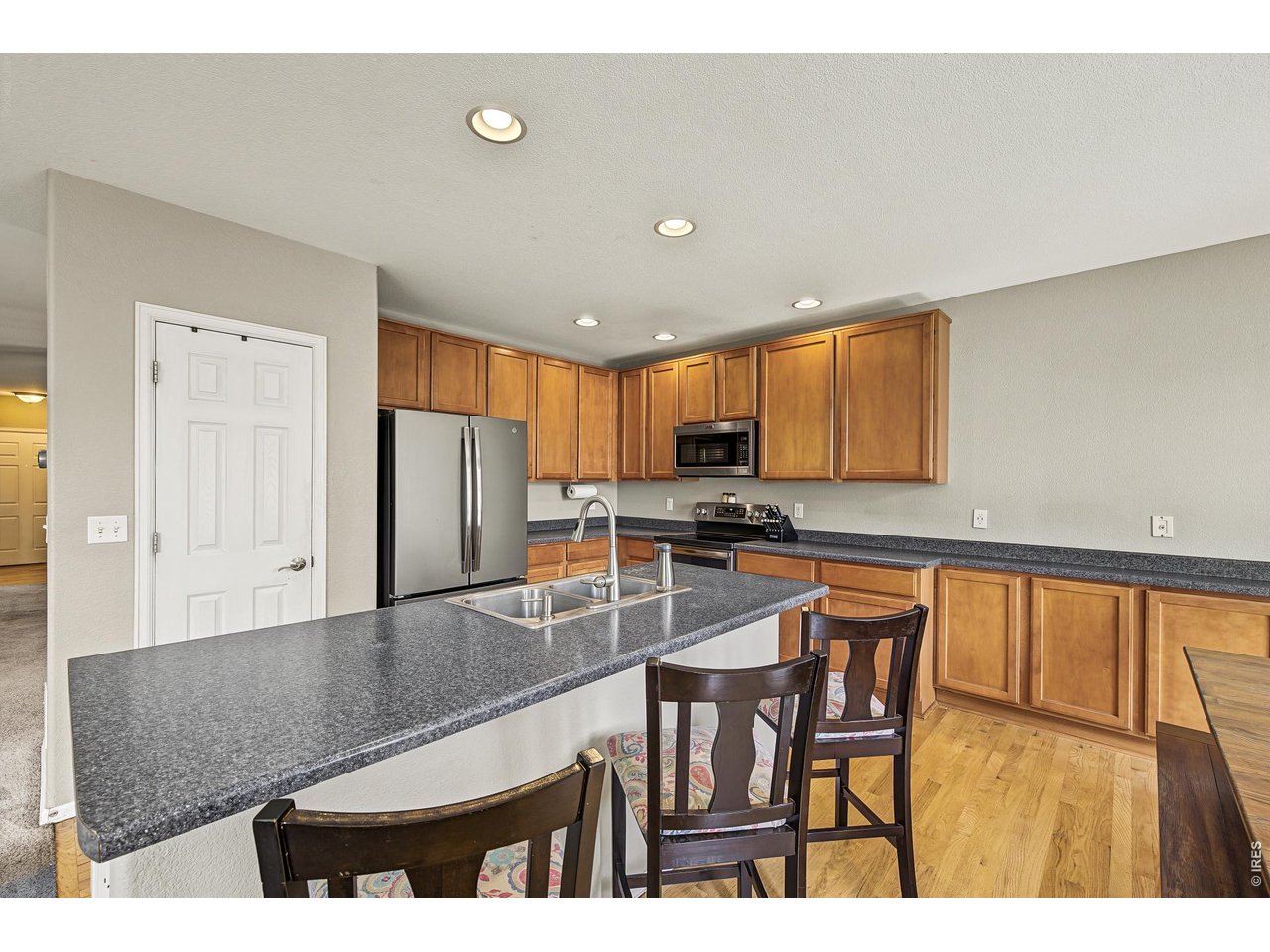 2821 William Neal Pkwy