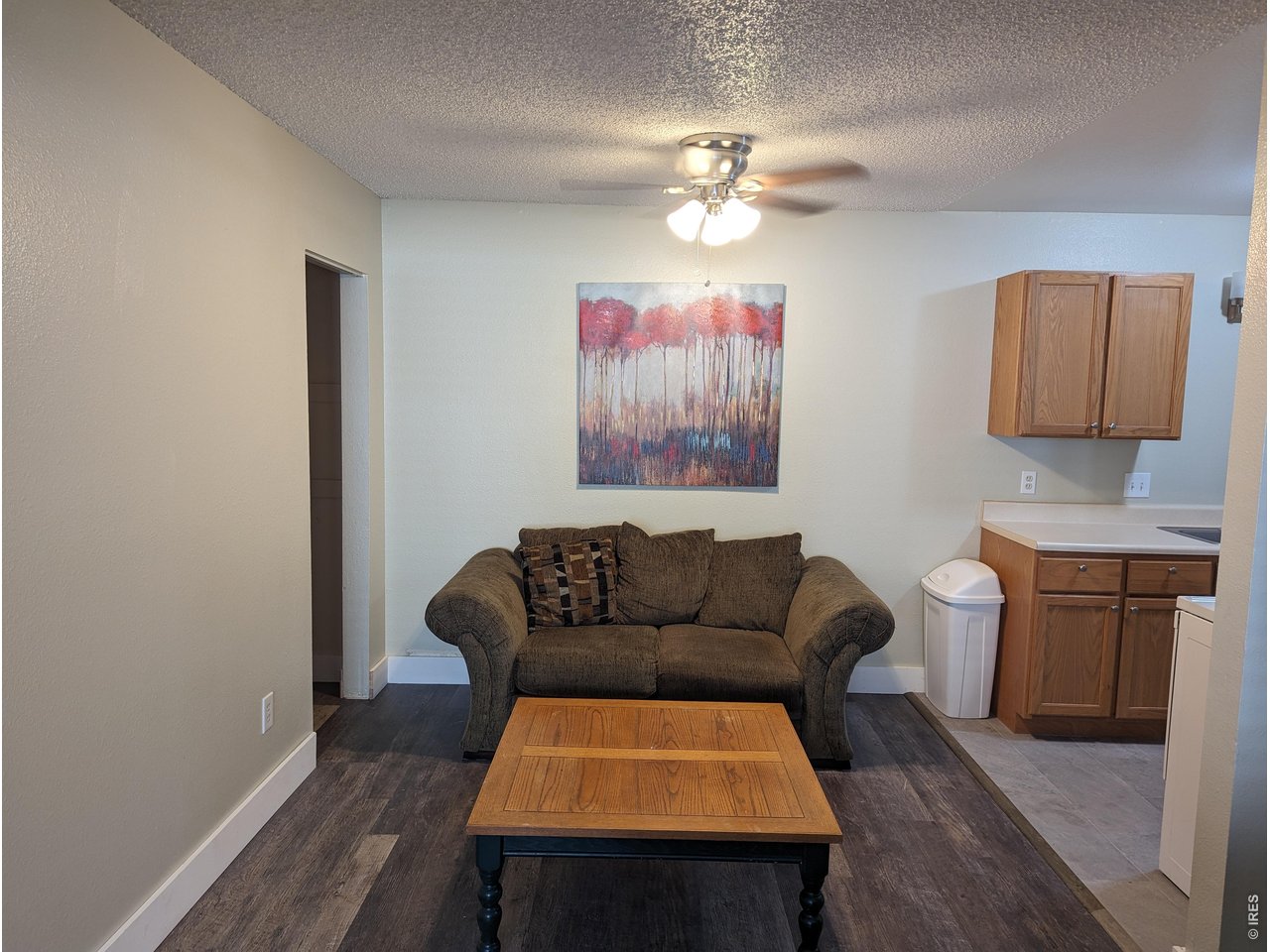 333 Custer Ave