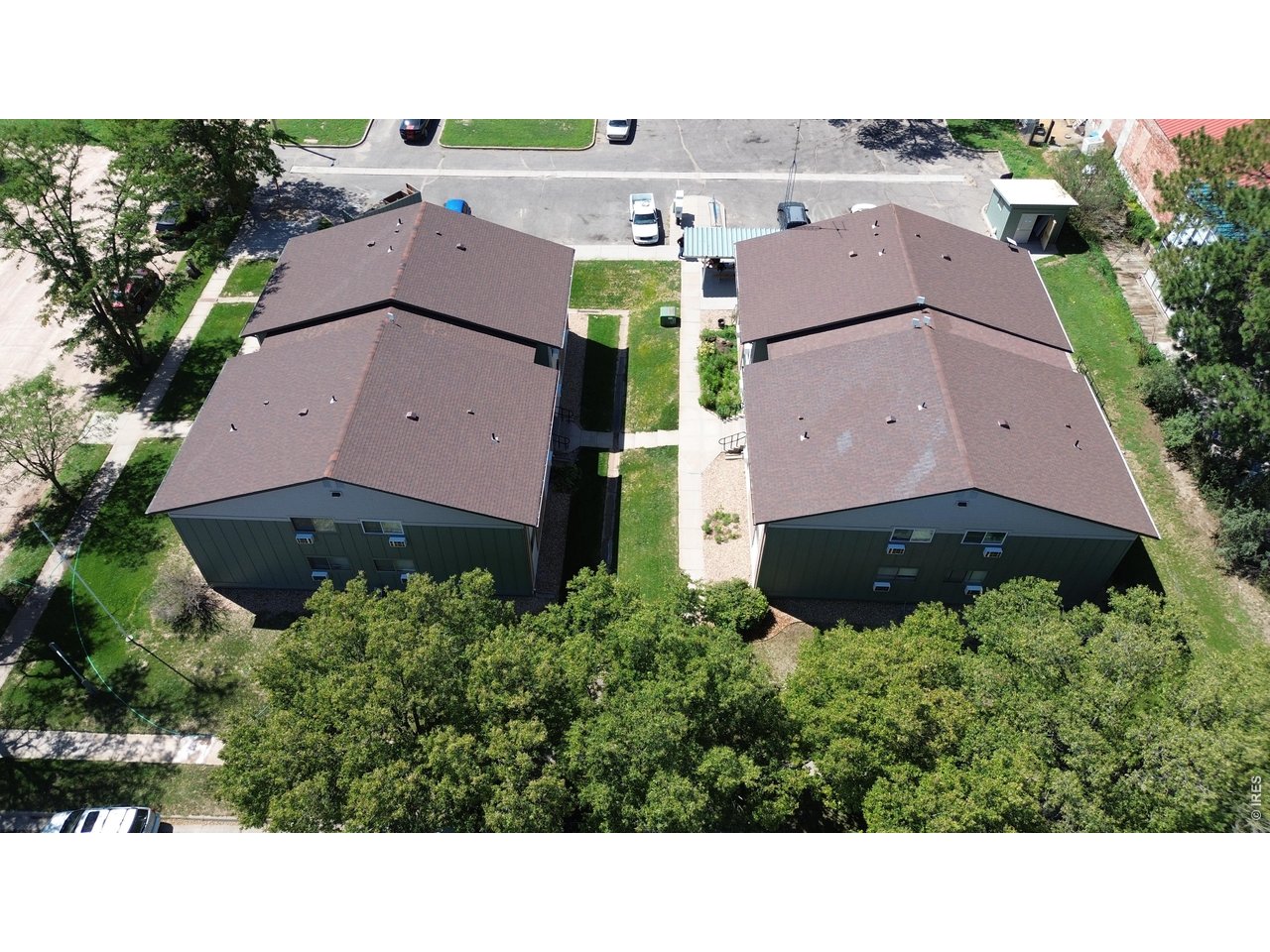 333 Custer Ave