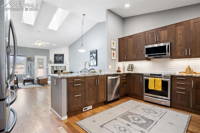 2034 Summerset Drive