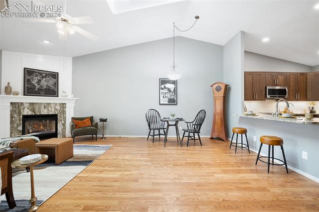 2034 Summerset Drive