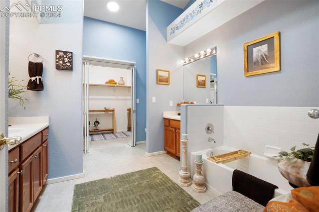 2034 Summerset Drive