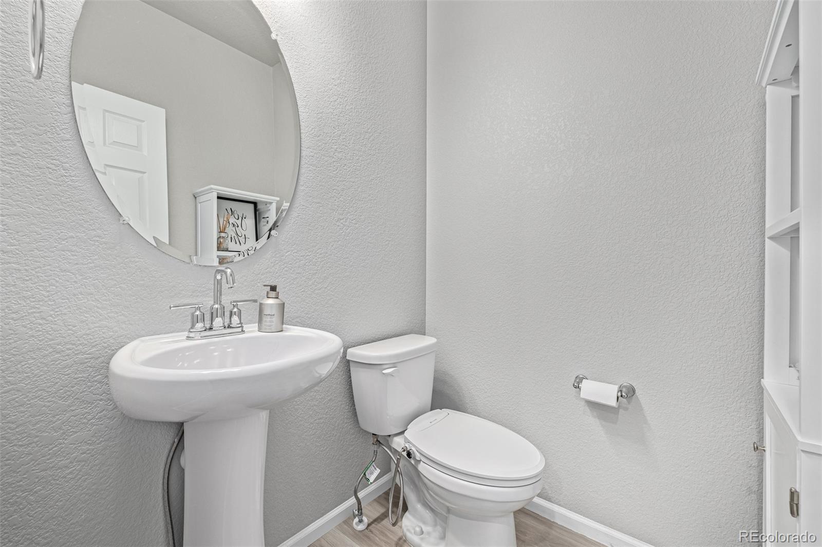 953 Morning Glory Road