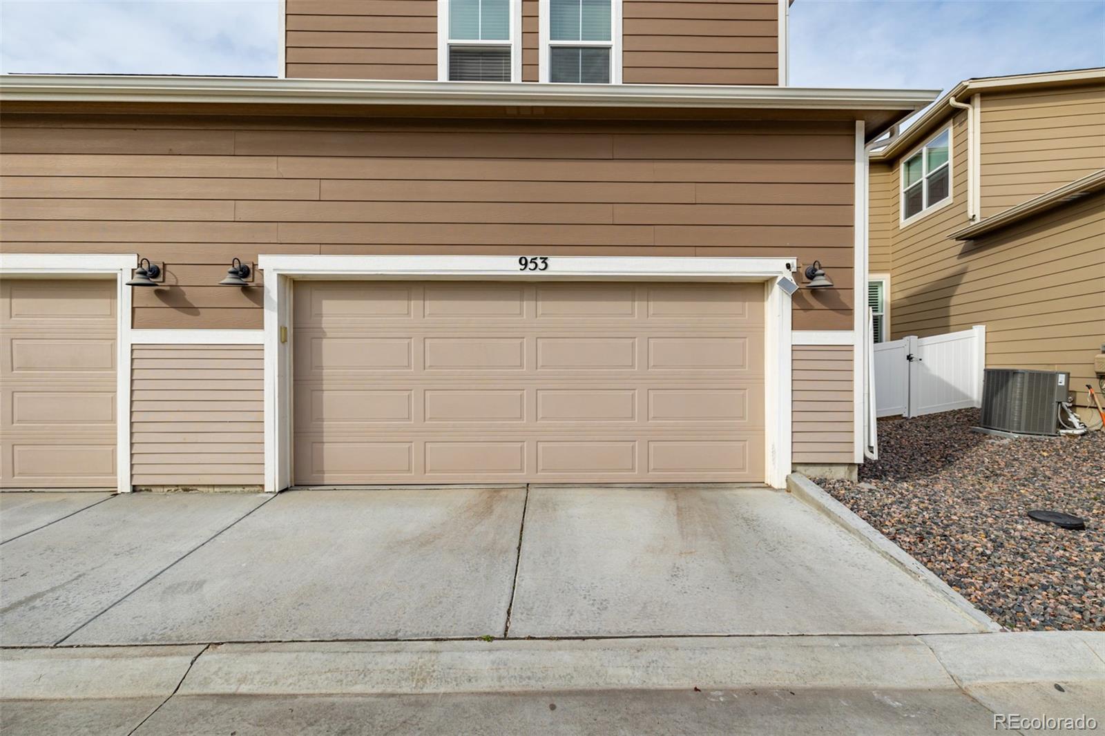 953 Morning Glory Road