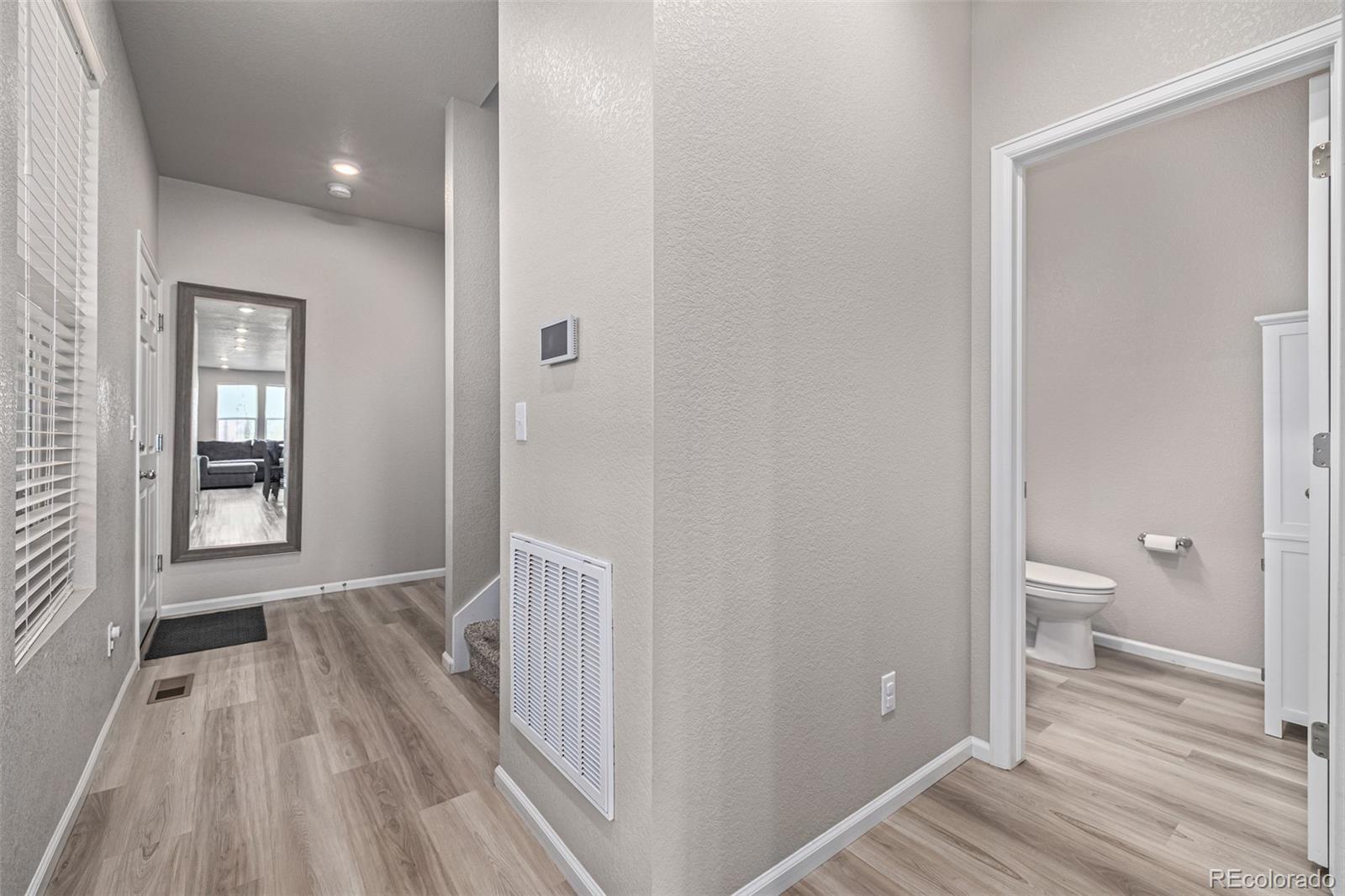 953 Morning Glory Road