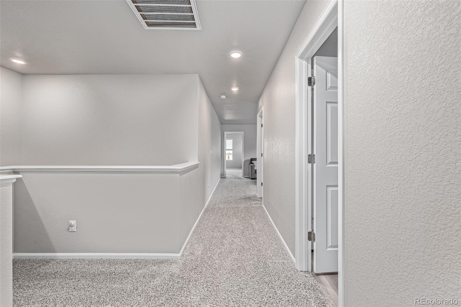 953 Morning Glory Road