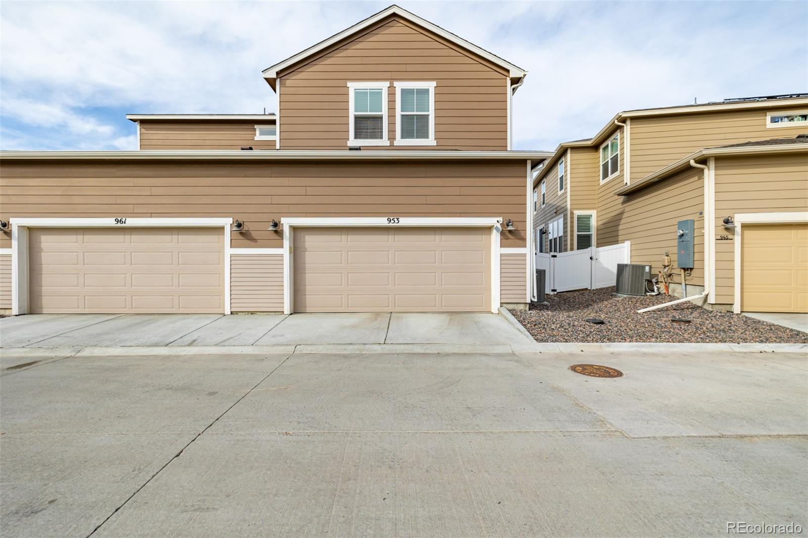 953 Morning Glory Road