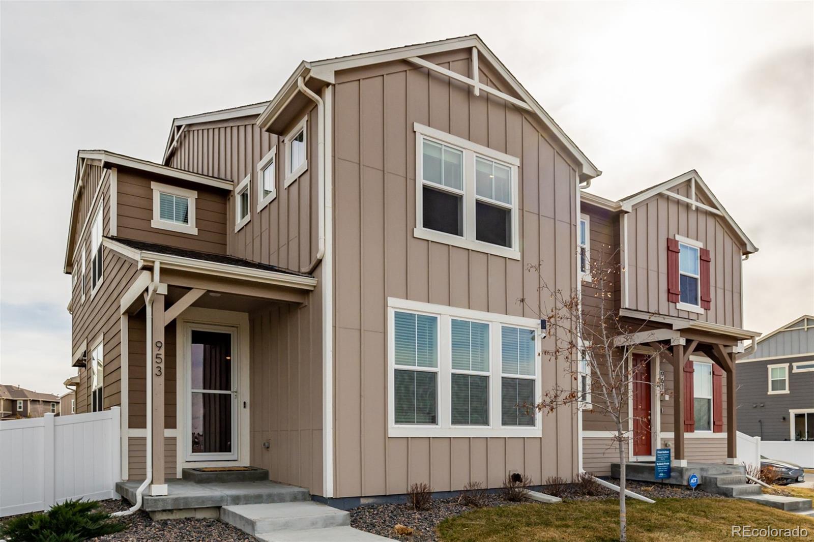 953 Morning Glory Road