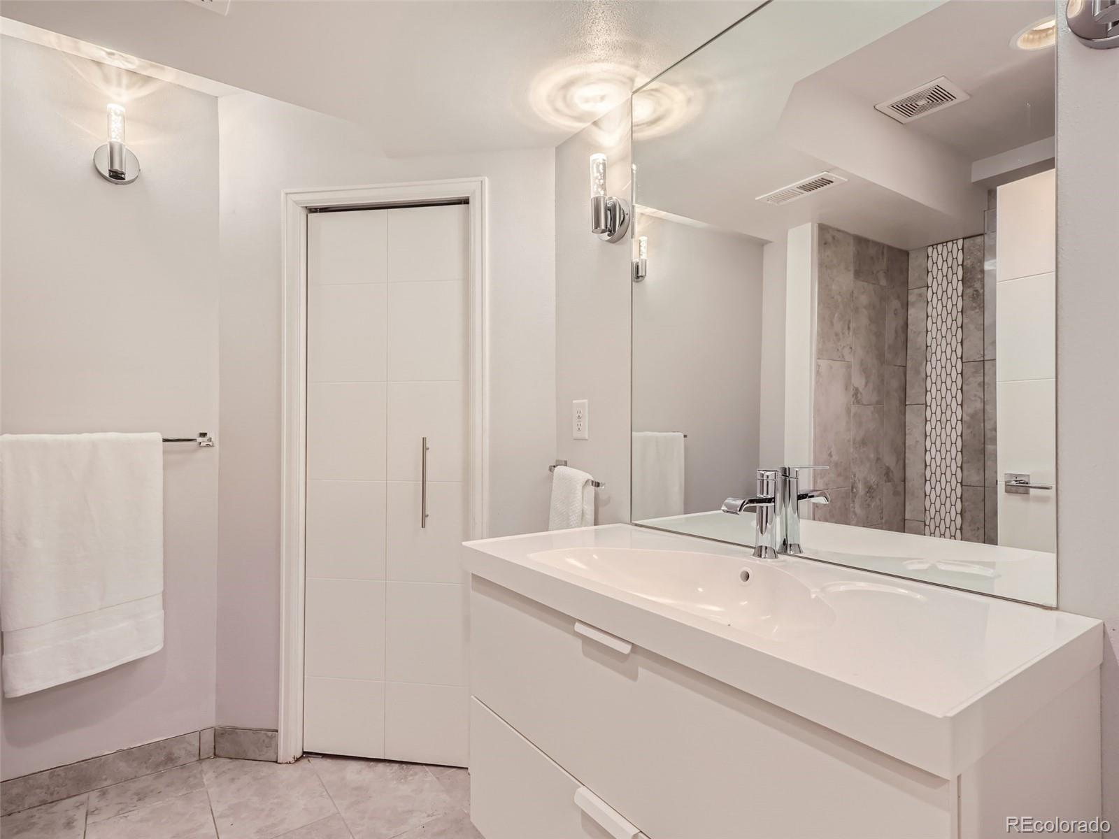3075 Umatilla Street Unit: 4
