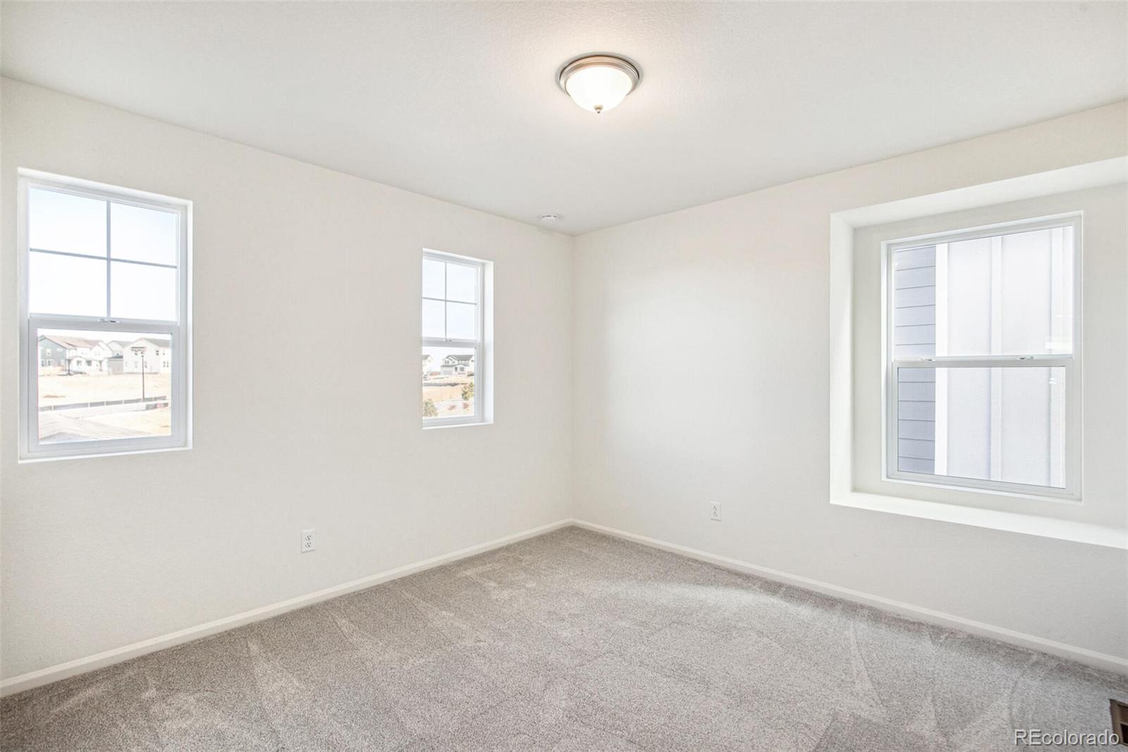 13432 E 110th Way