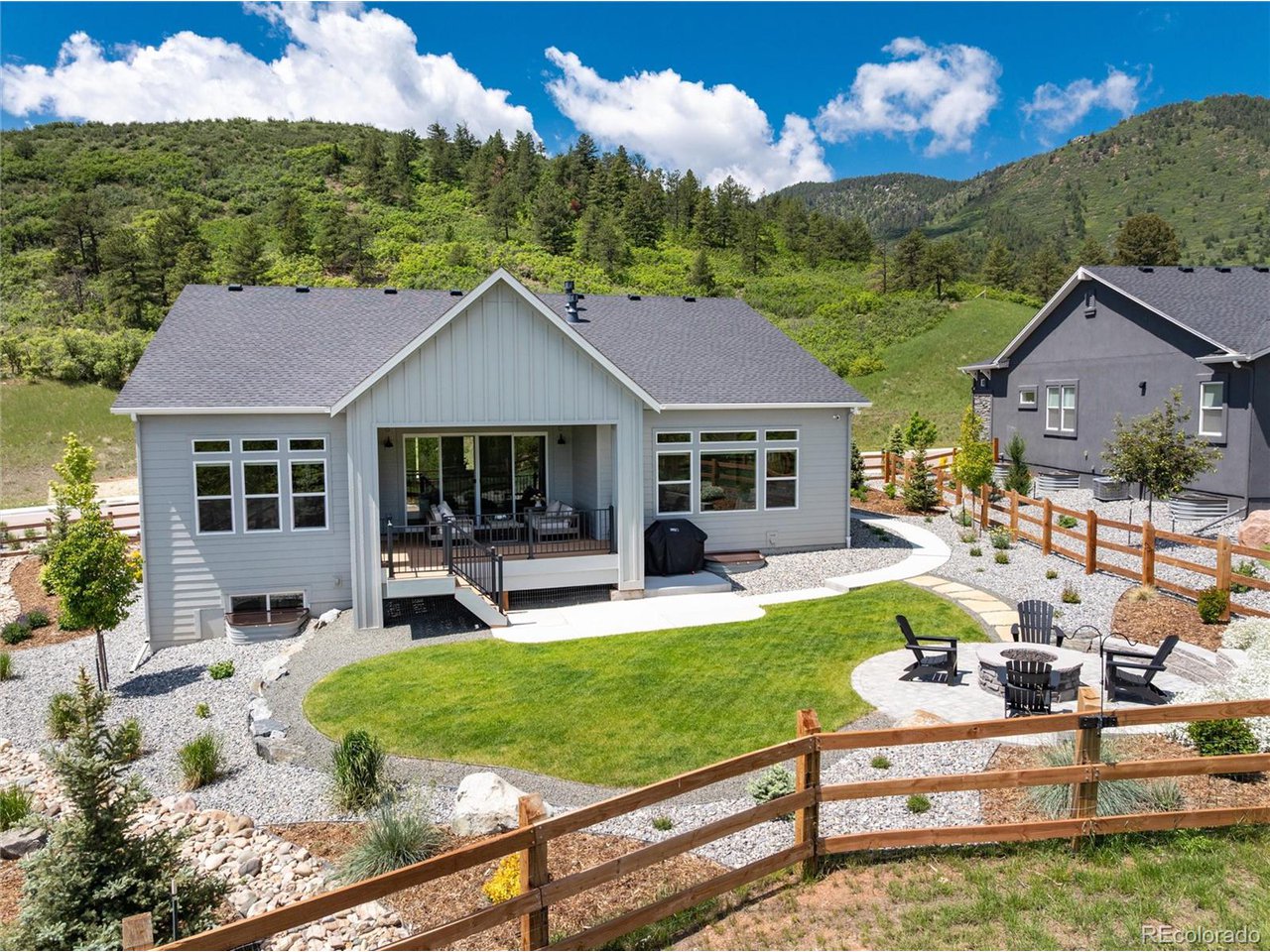 5225 Mesa Top Dr