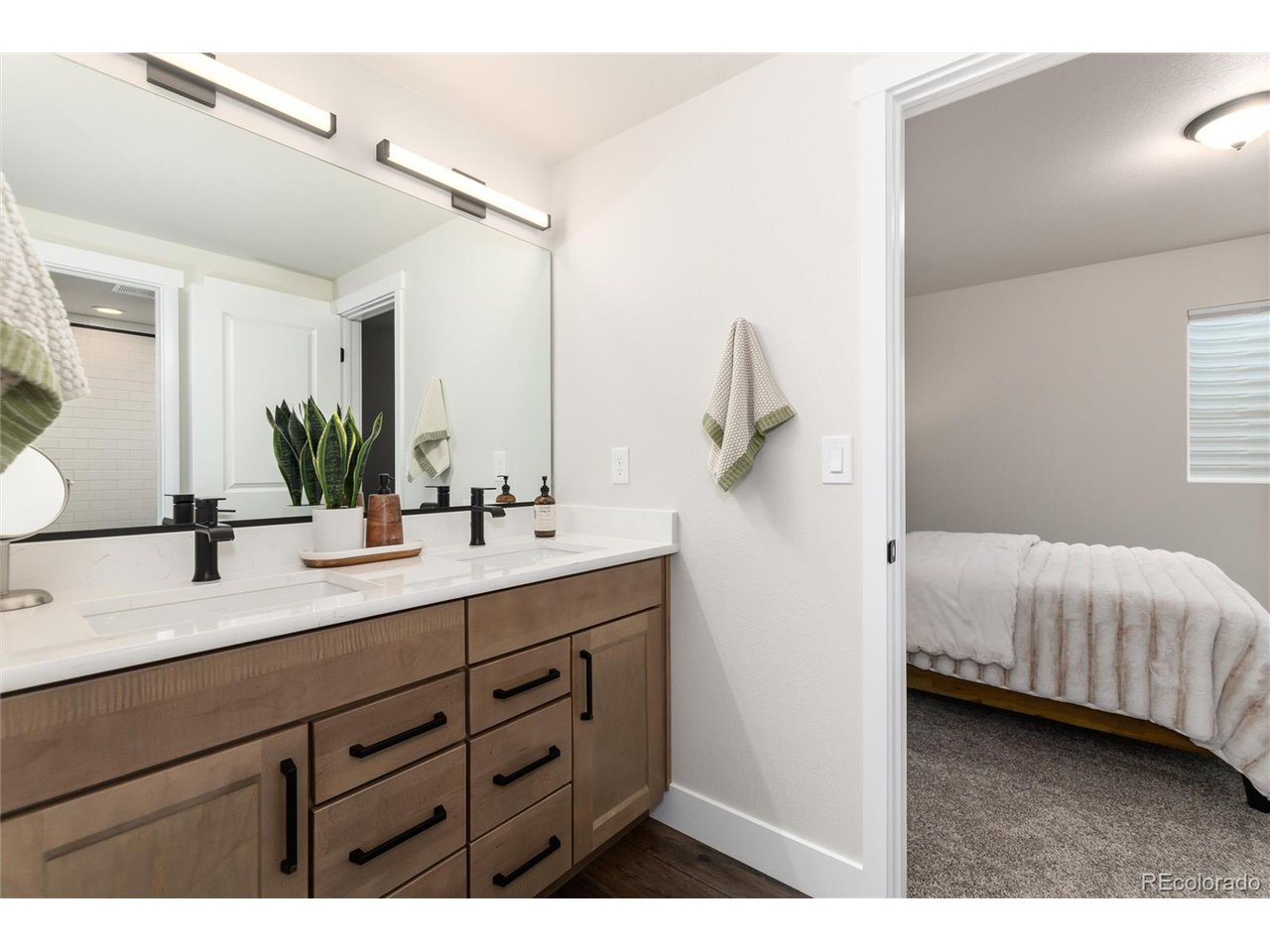 5225 Mesa Top Dr