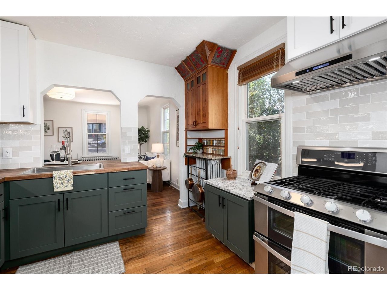 2451 W 55th Ave