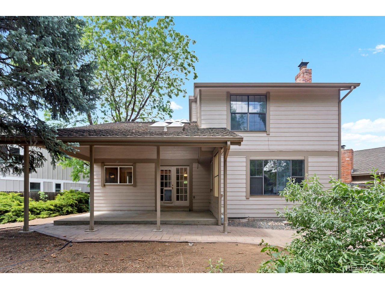 8160 Flower Cir