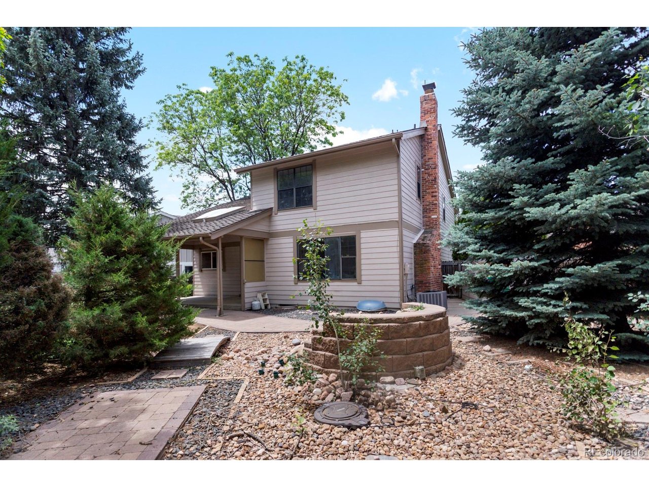 8160 Flower Cir