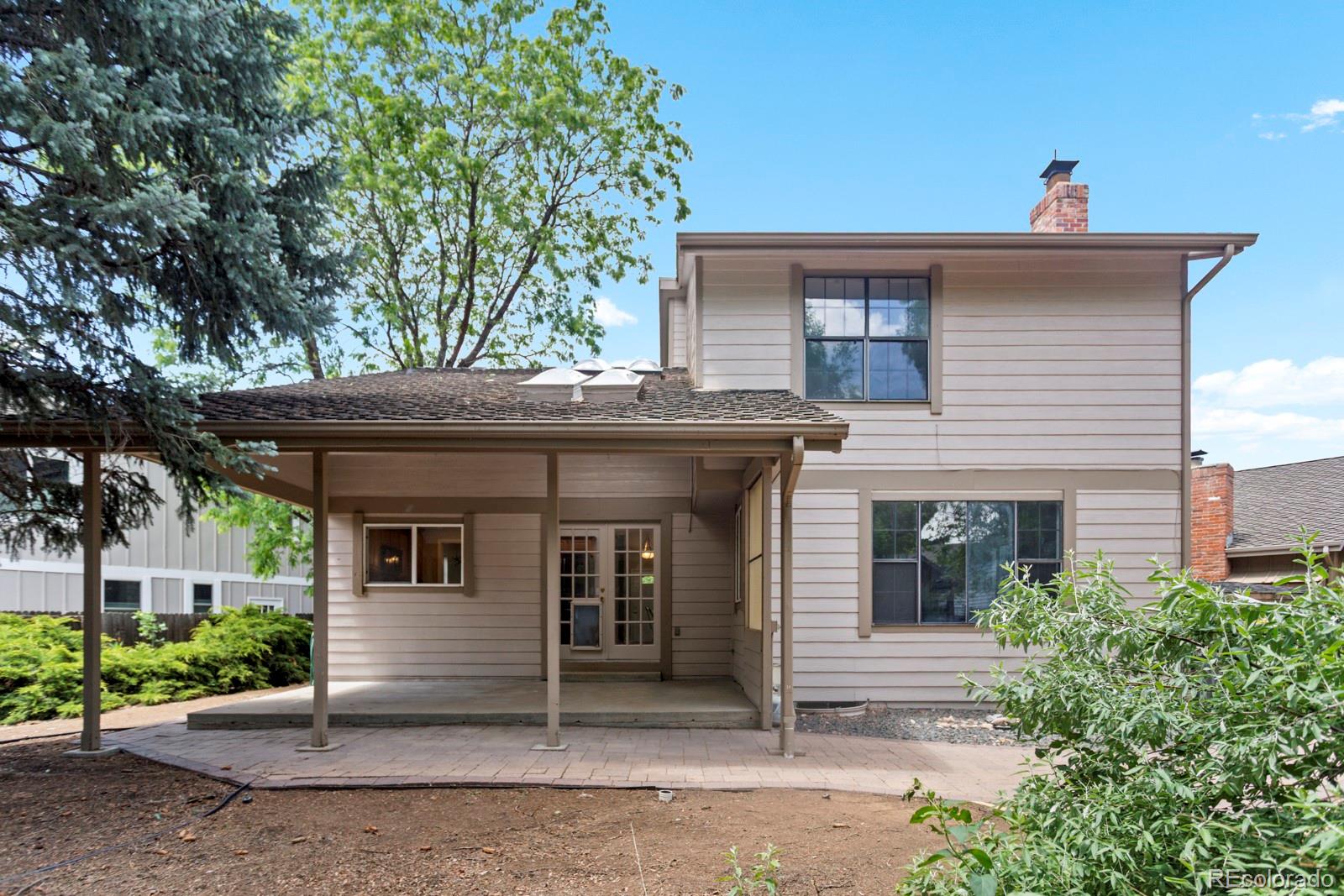 8160 Flower Circle