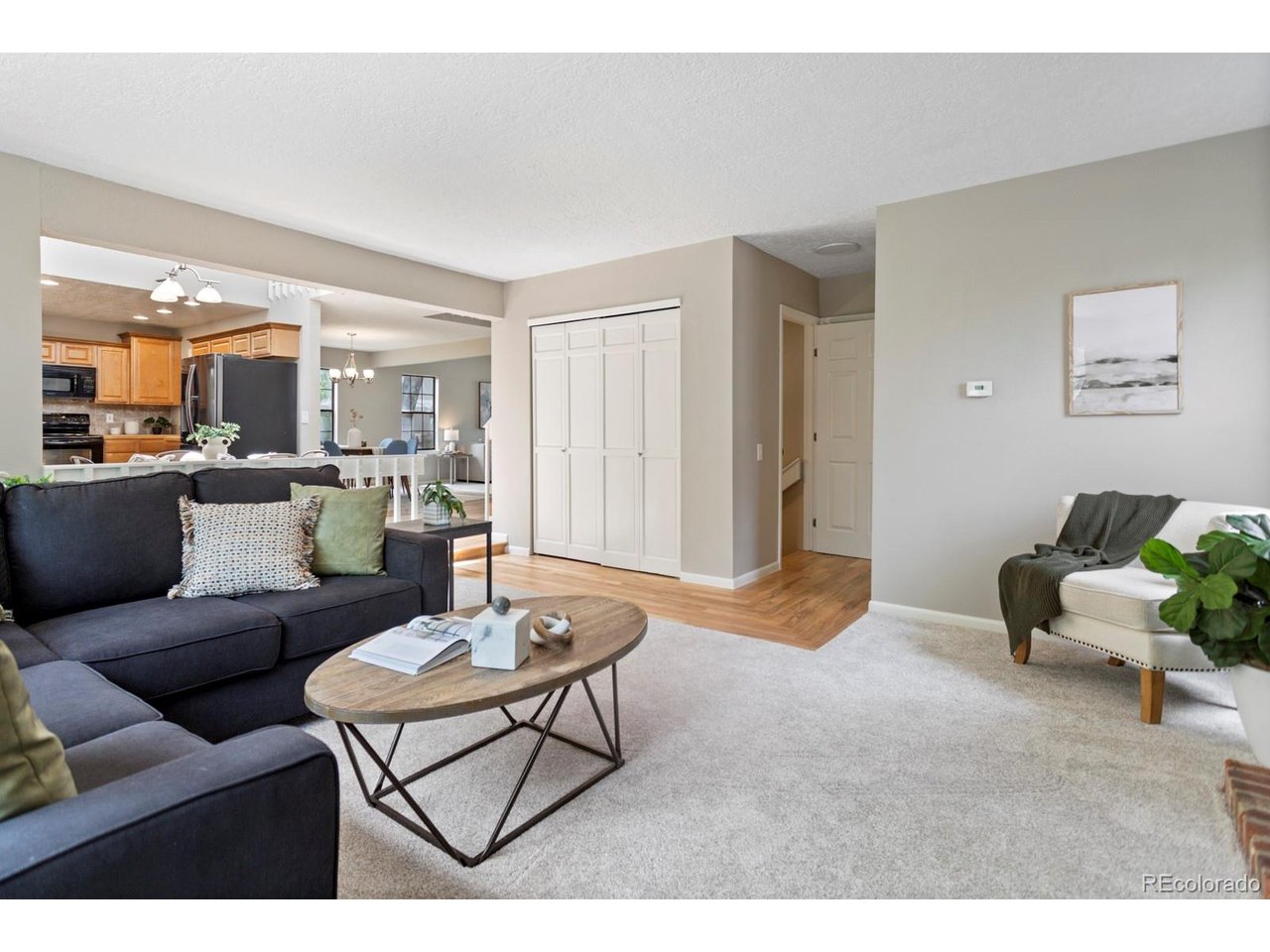 8160 Flower Cir