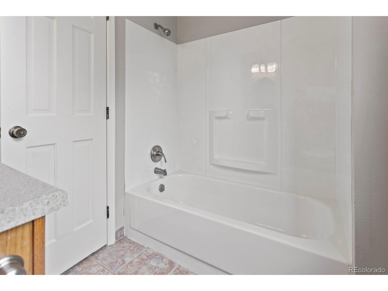 8160 Flower Cir