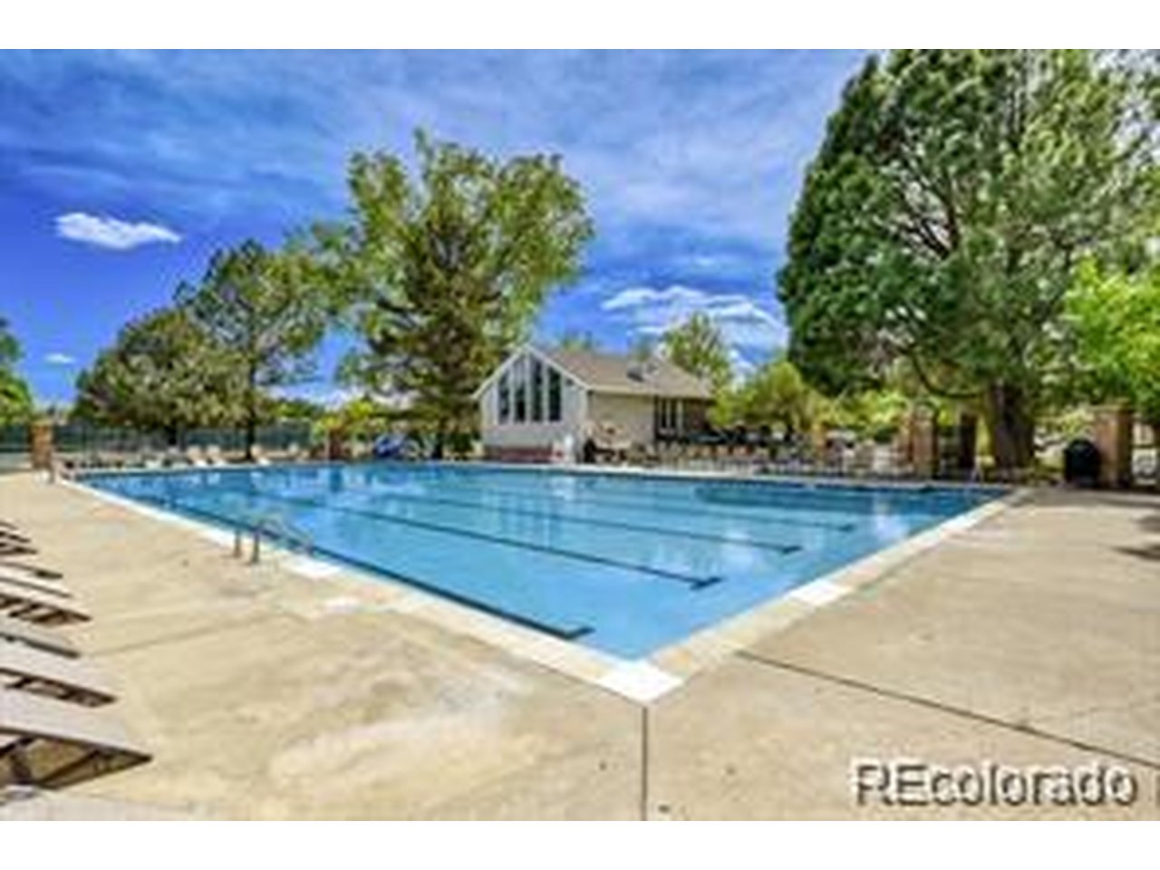 8160 Flower Cir