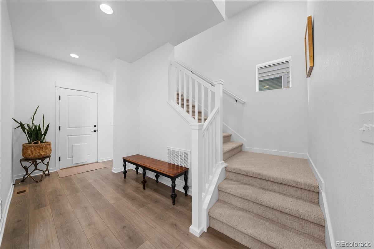 2176 W 166th Avenue
