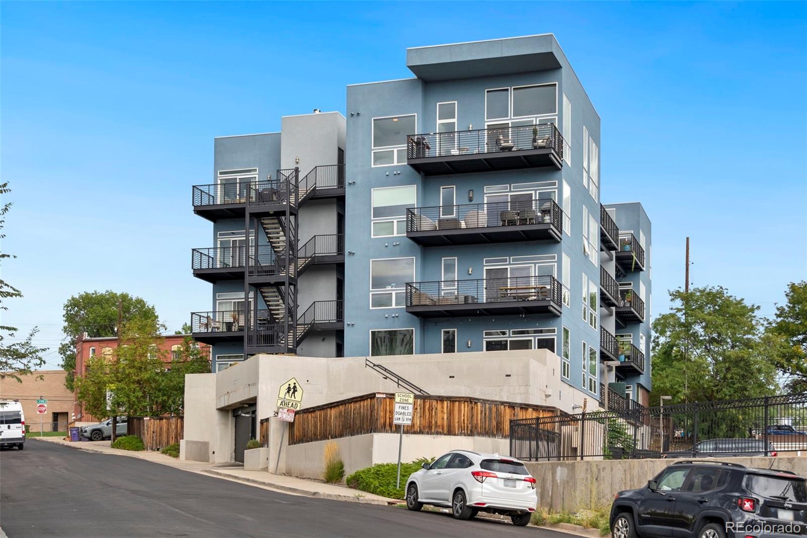 2460 W 29th Avenue Unit: 406