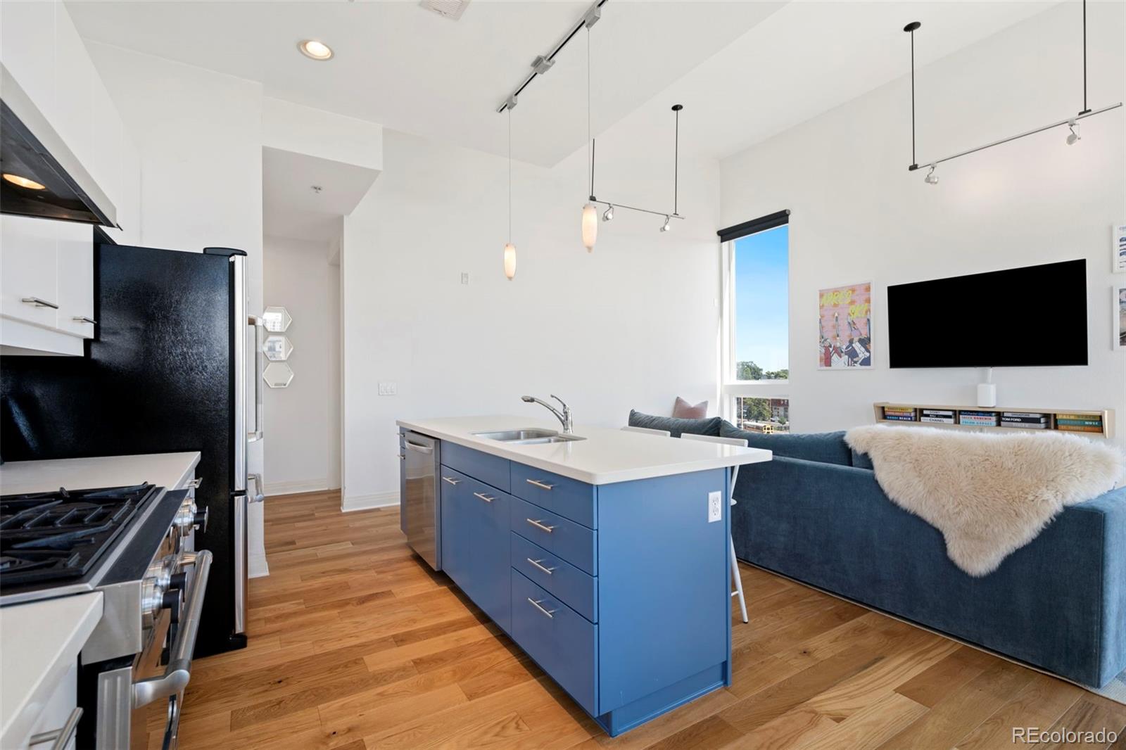 2460 W 29th Avenue Unit: 406