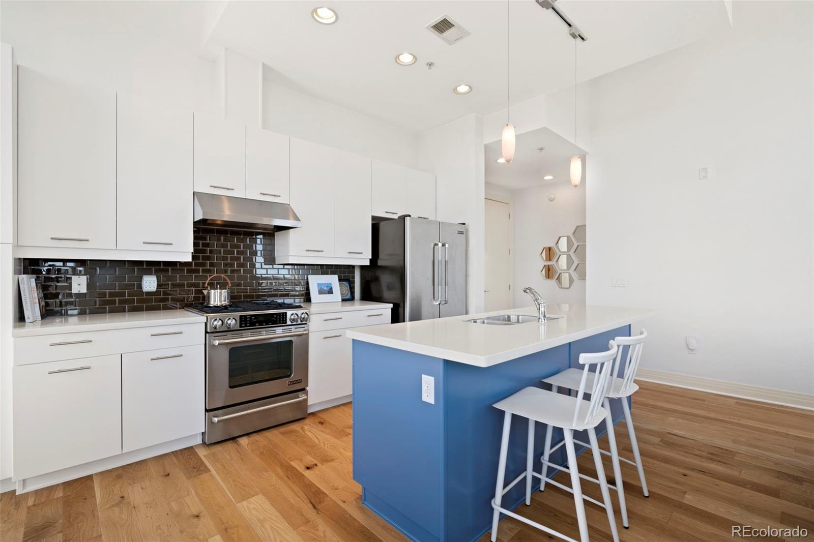 2460 W 29th Avenue Unit: 406