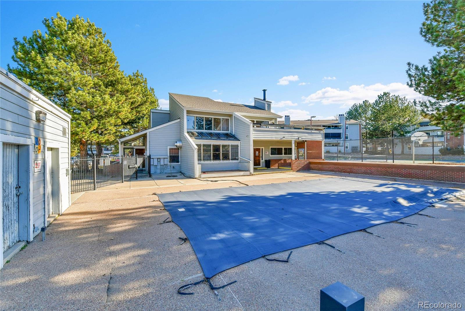 14226 E 1st Drive Unit: C09