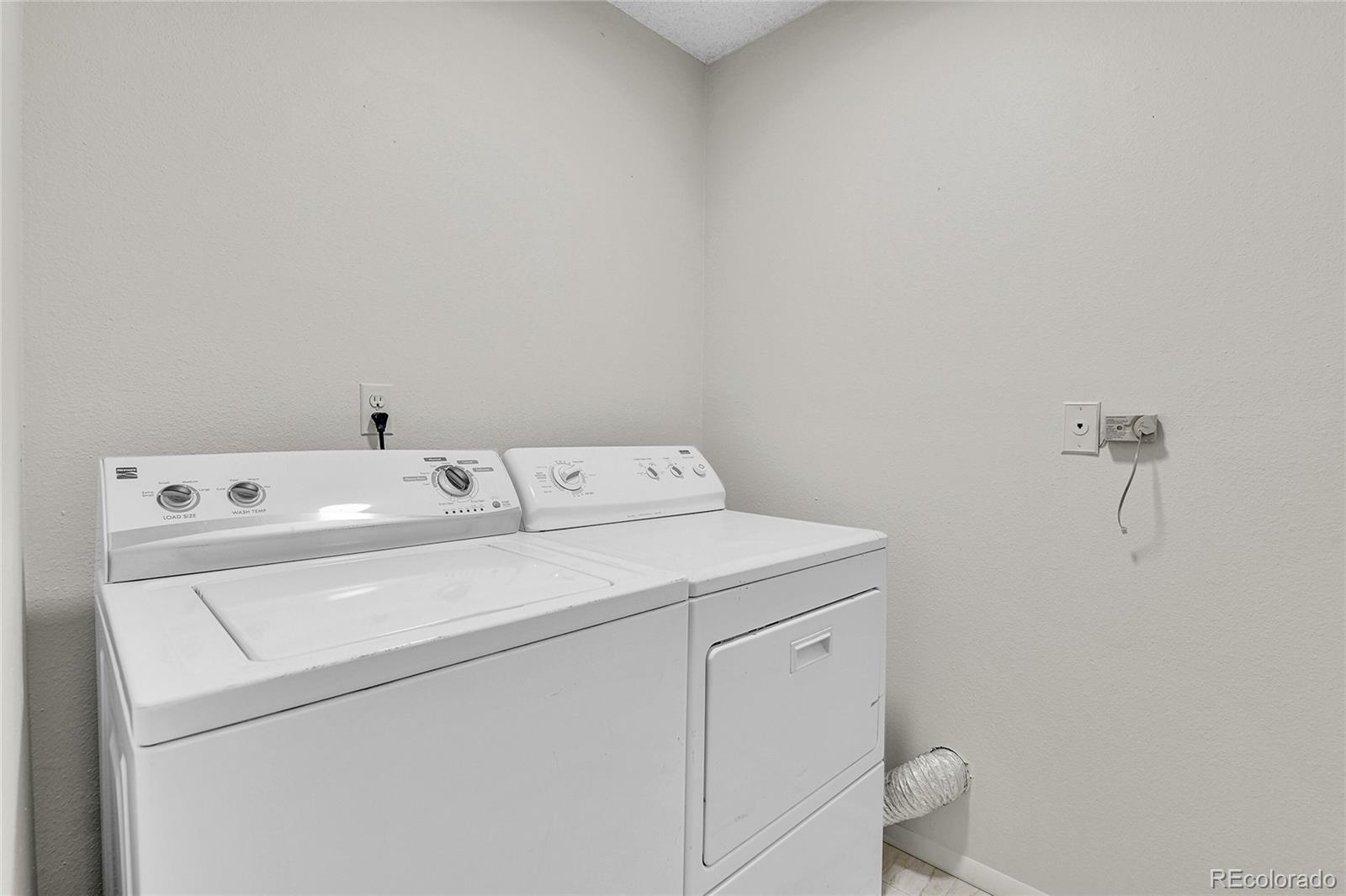 14226 E 1st Drive Unit: C09