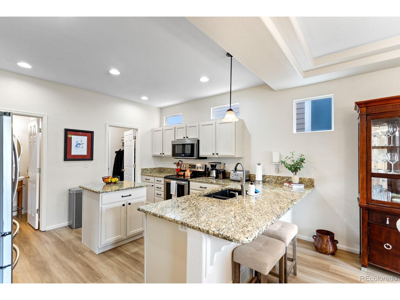 8335 Deframe Ct