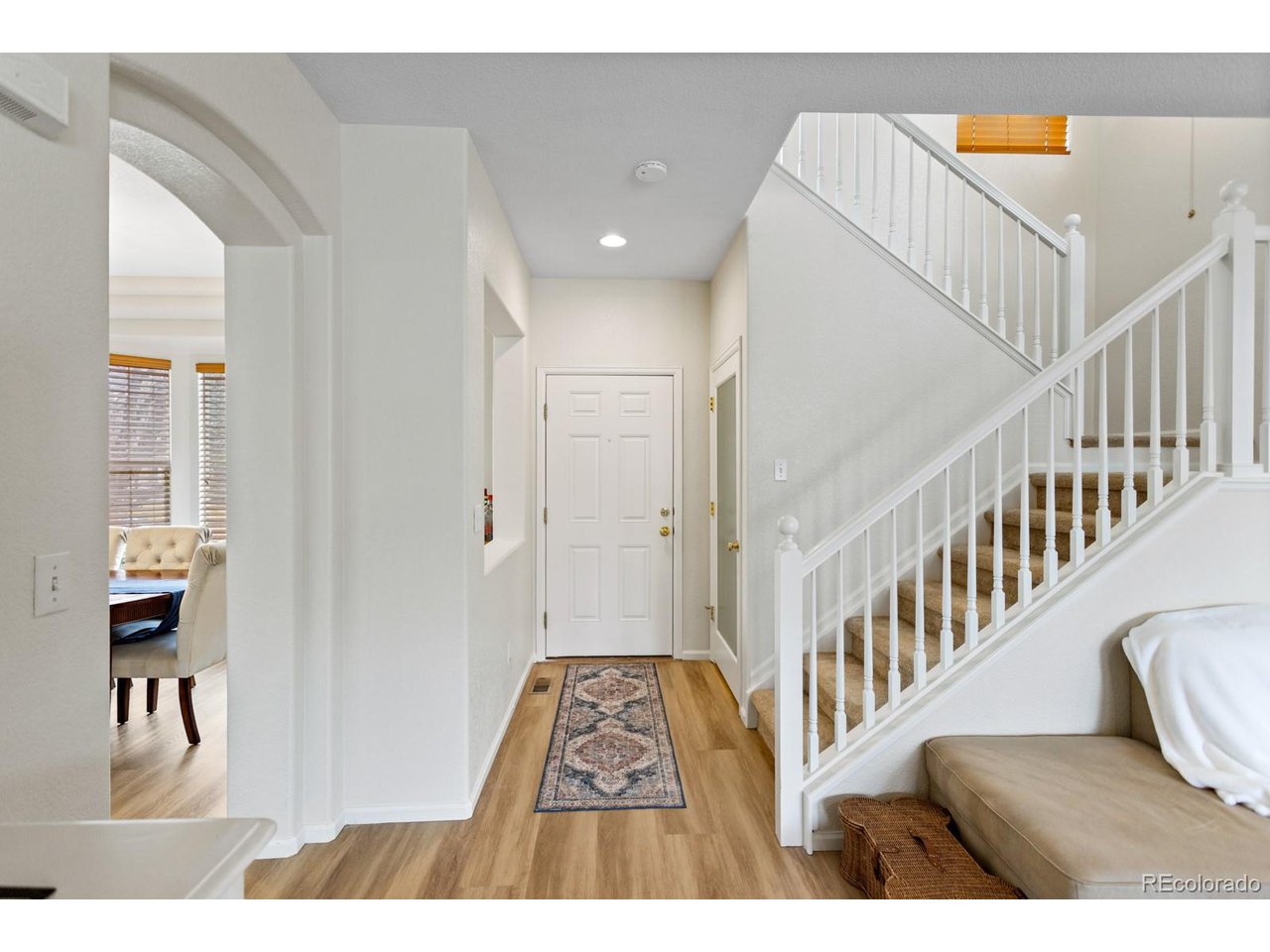 8335 Deframe Ct