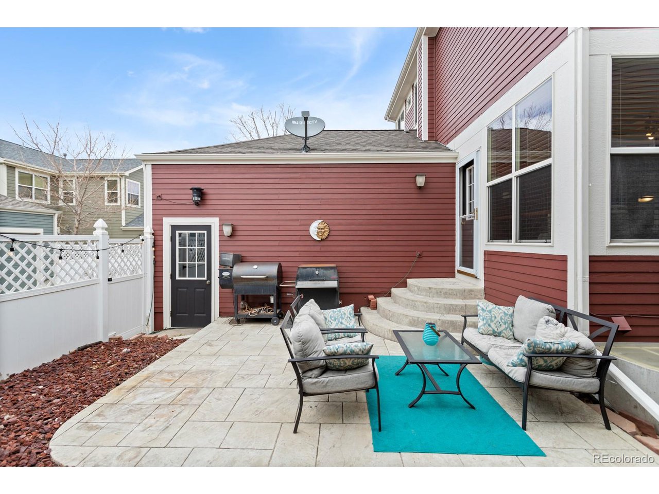 8335 Deframe Ct
