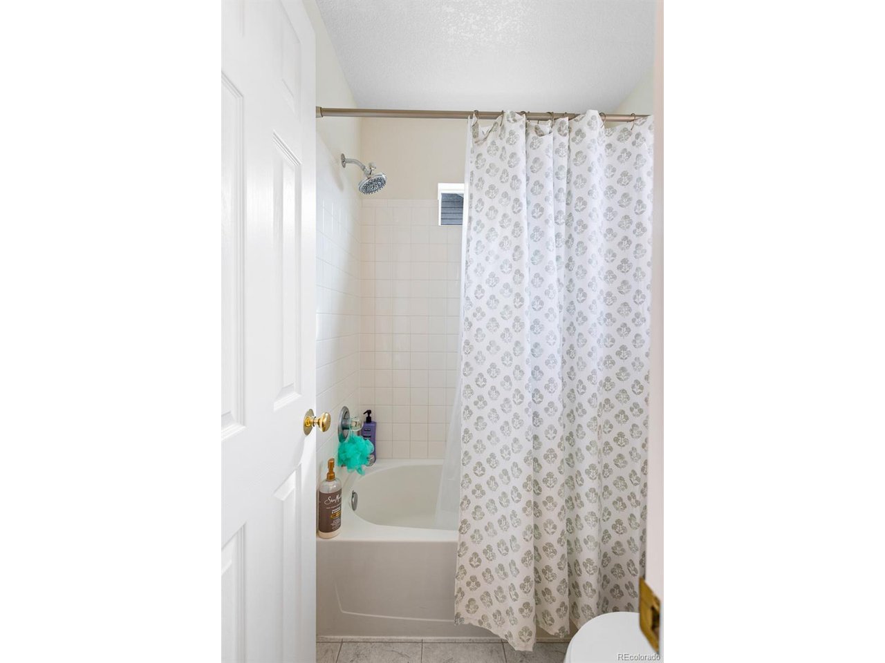 8335 Deframe Ct