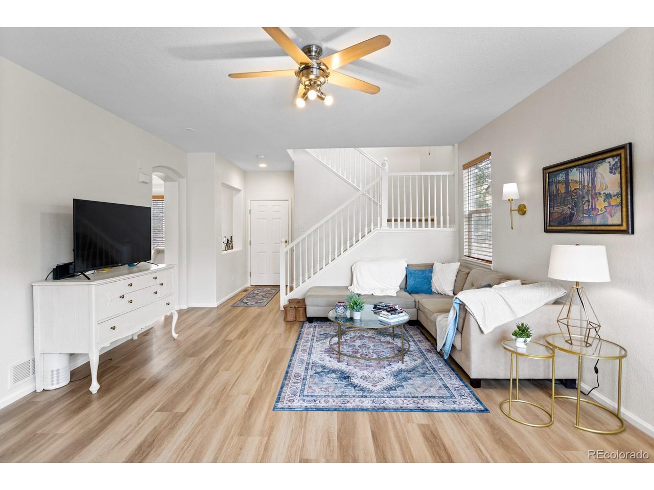 8335 Deframe Ct