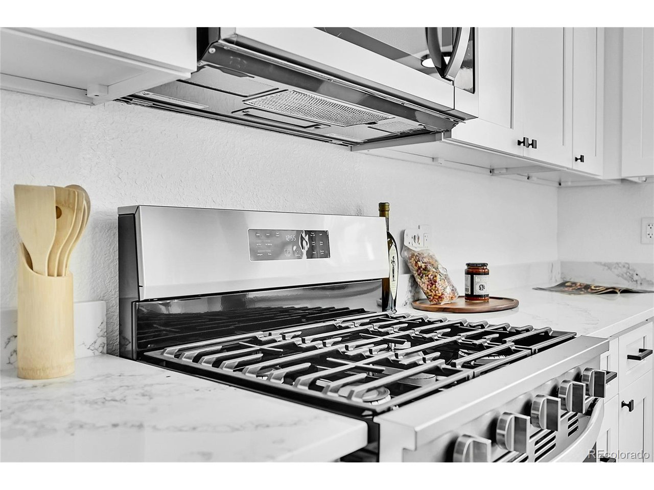 1318 E Pikes Peak Ave