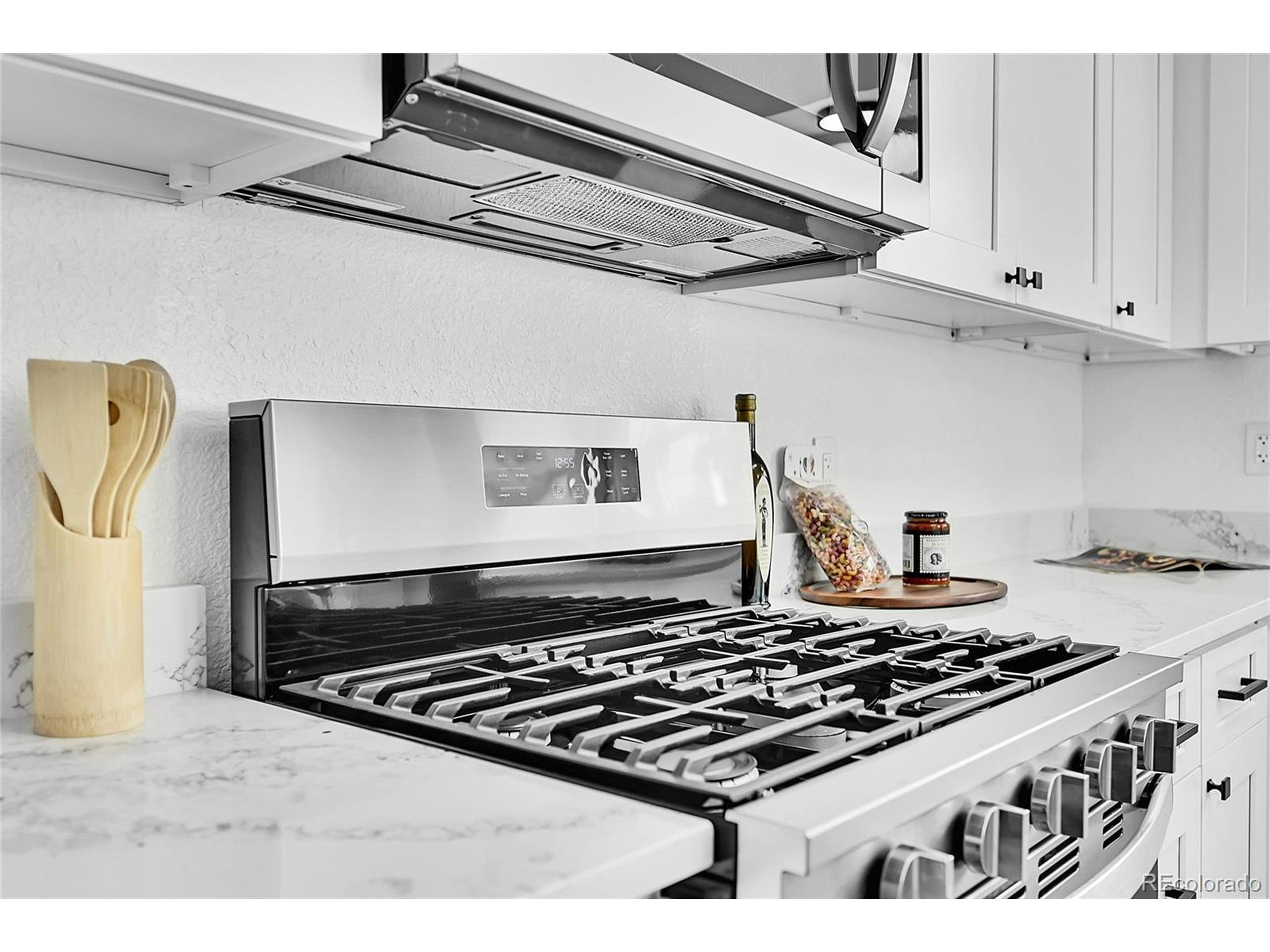 1318 E Pikes Peak Ave