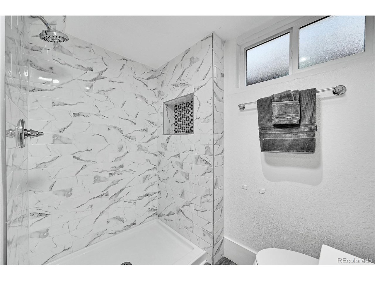 1318 E Pikes Peak Ave