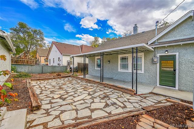 1318 E Pikes Peak Avenue