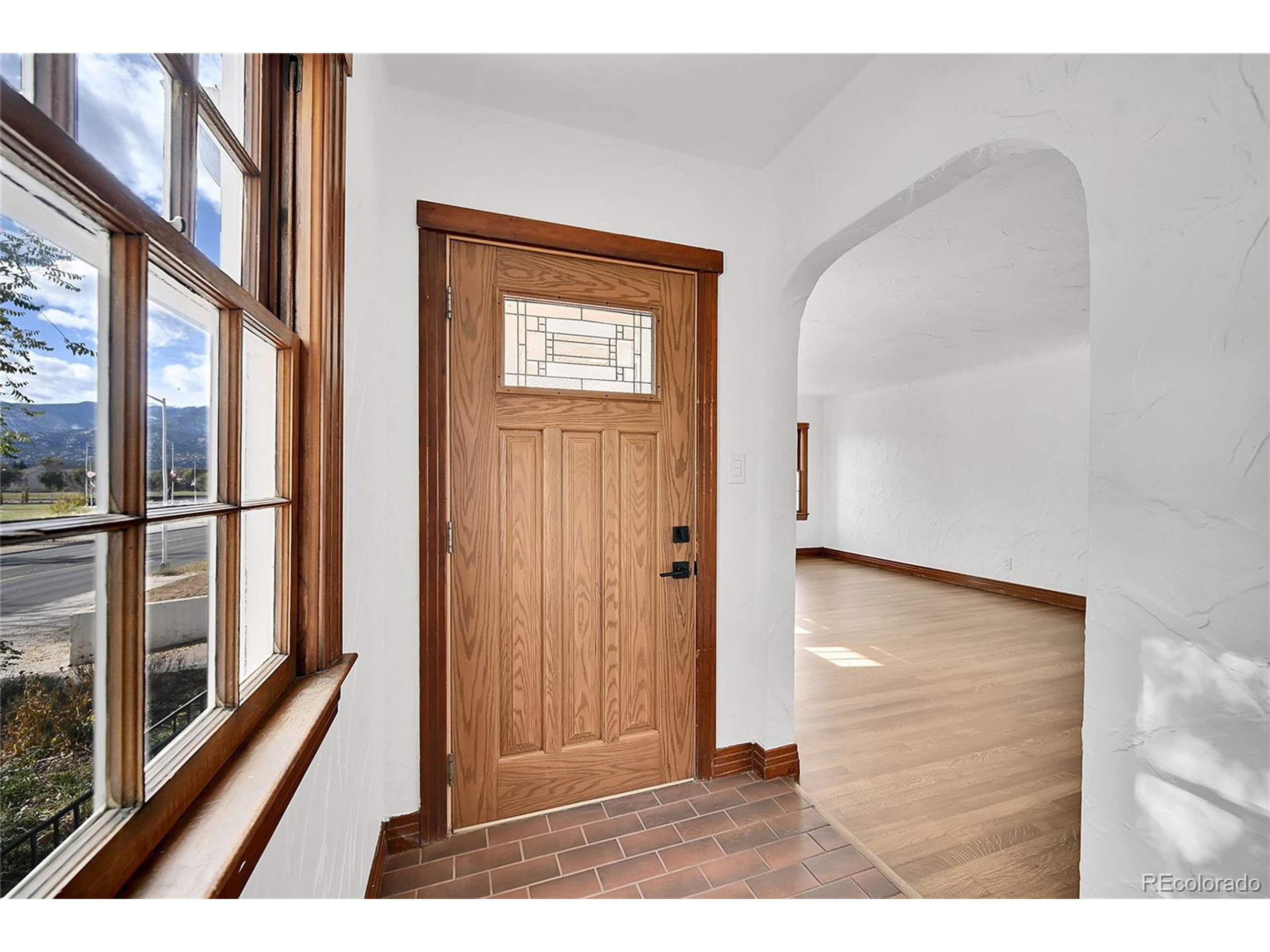 1318 E Pikes Peak Ave