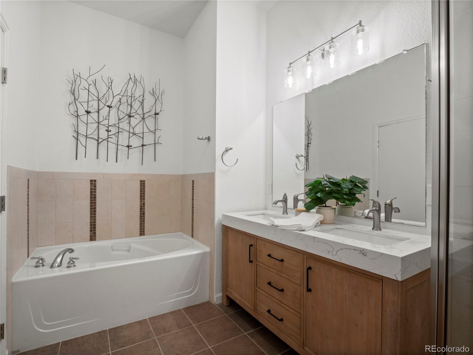 7544 E 4th Avenue Unit: 308