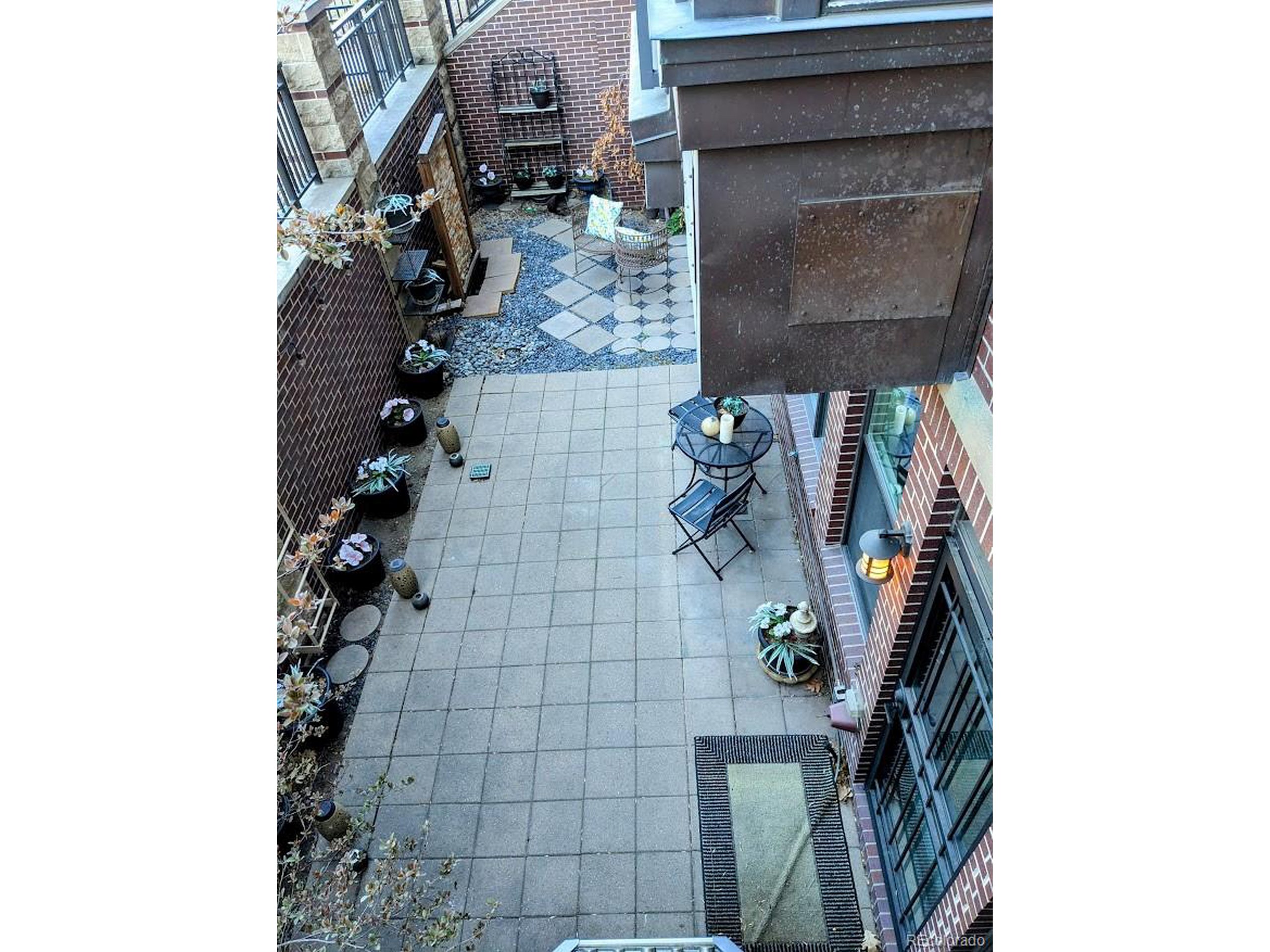 1674 Fillmore St AL3