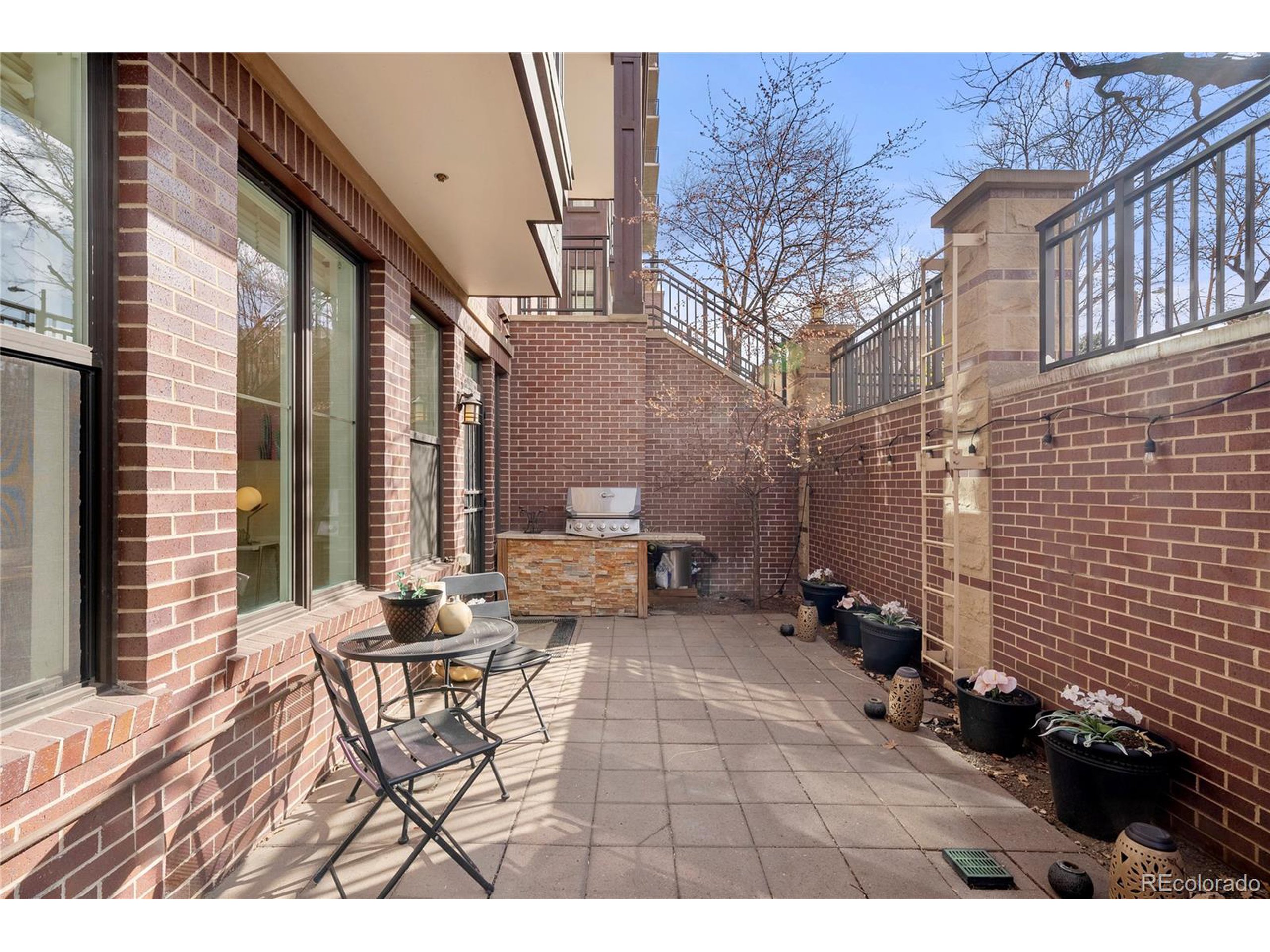 1674 Fillmore St AL3