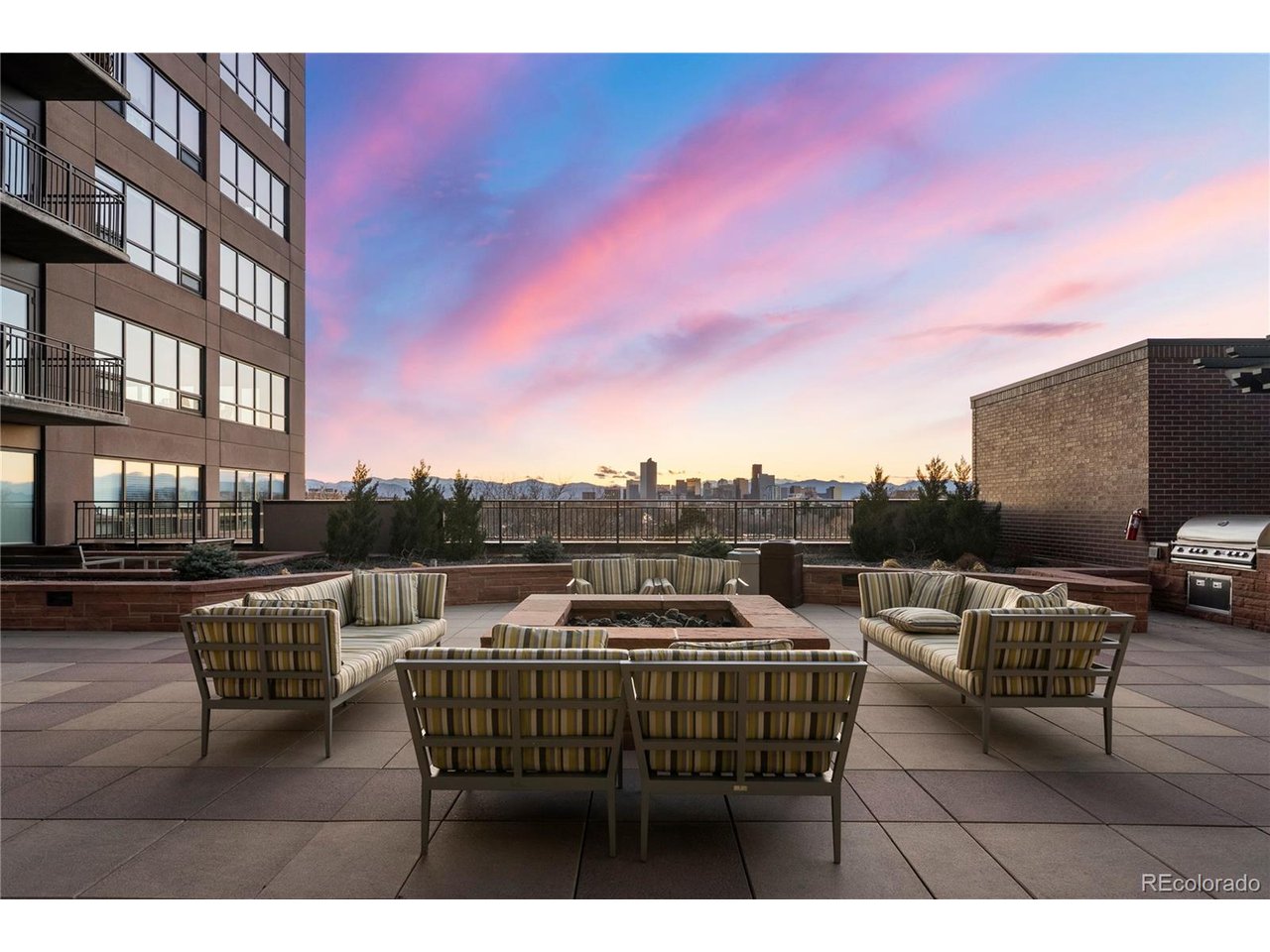 1674 Fillmore St AL3